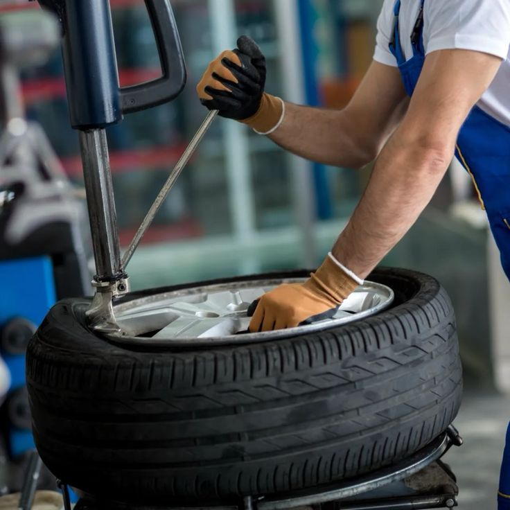 Flat Tire Change Dubai