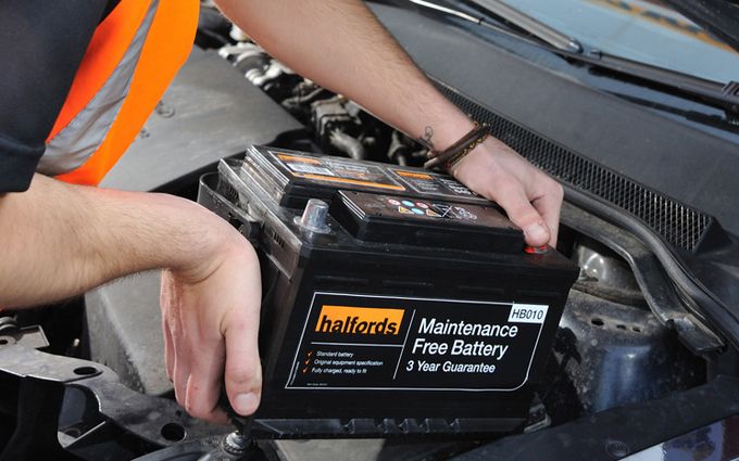 Electric Car Recovery in UAE